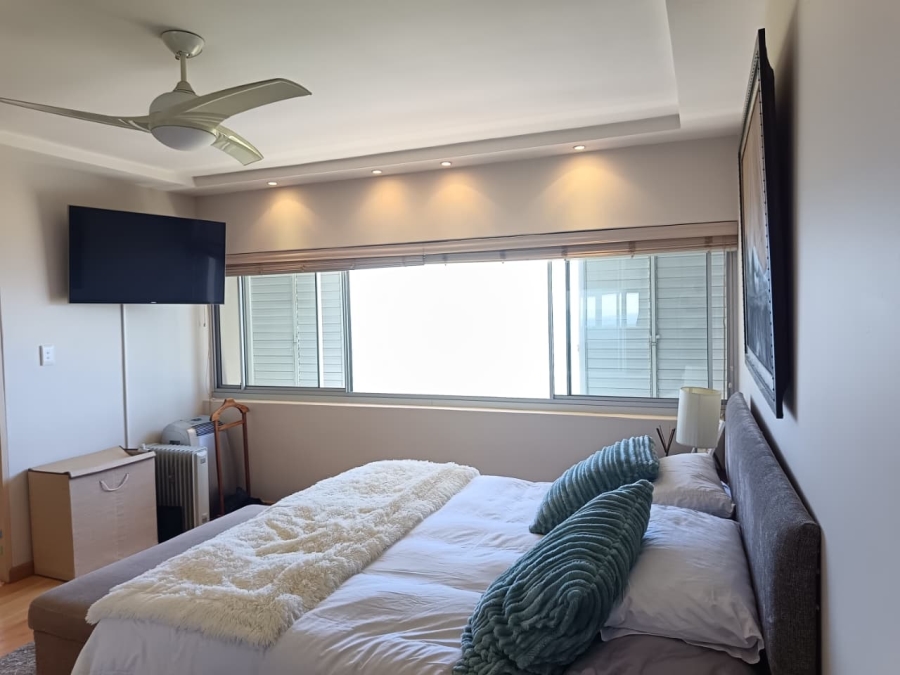 2 Bedroom Property for Sale in Mouille Point Western Cape